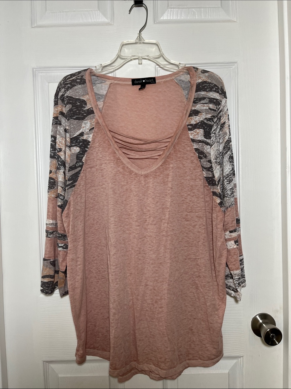 Derek Heart Blush Burn Out V-Neck Top with Camo Sleeves